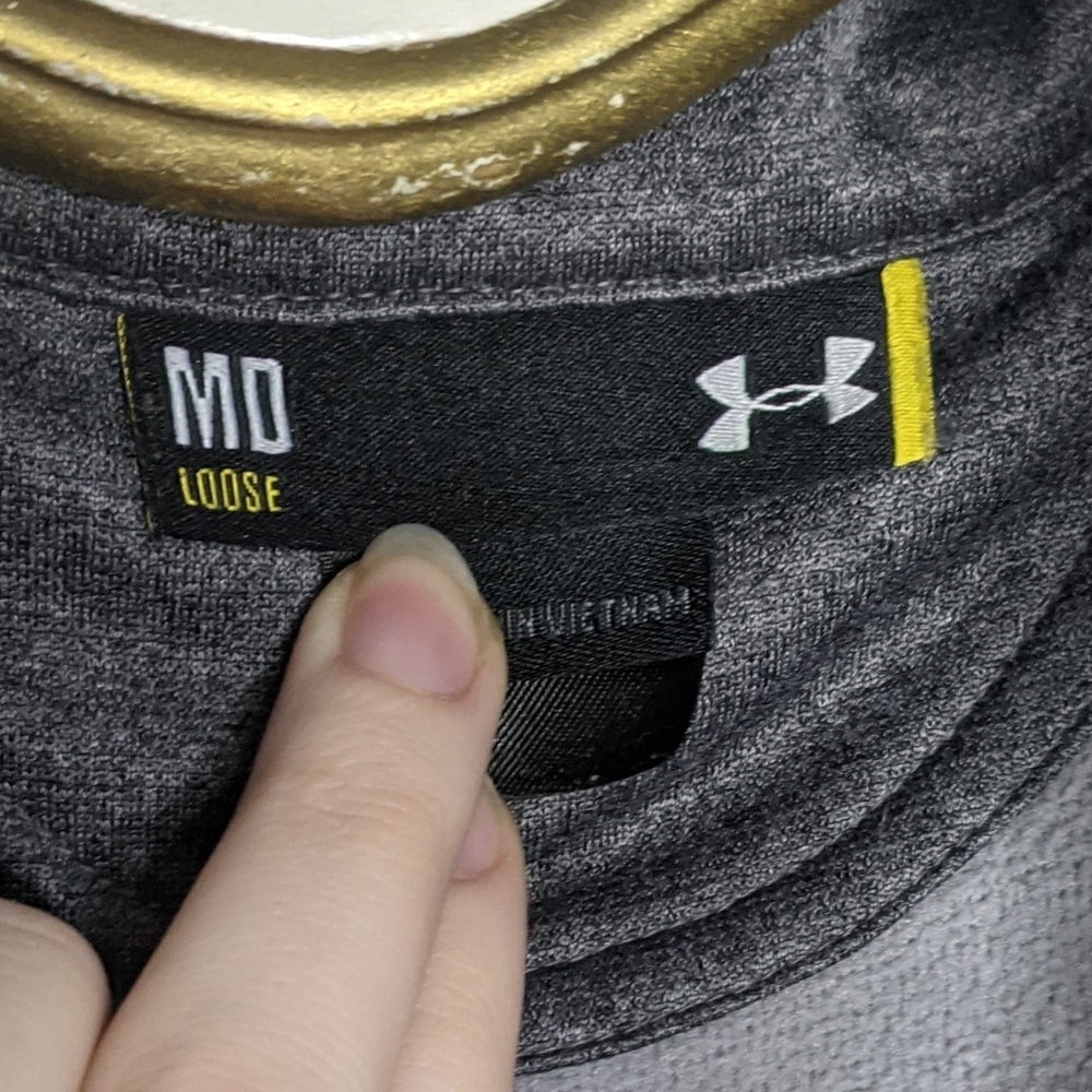 York College Under Armour Zip Up - Size Medium - Picture 3 of 5